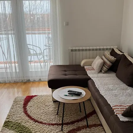 Apartament Pazova Stara Pazova